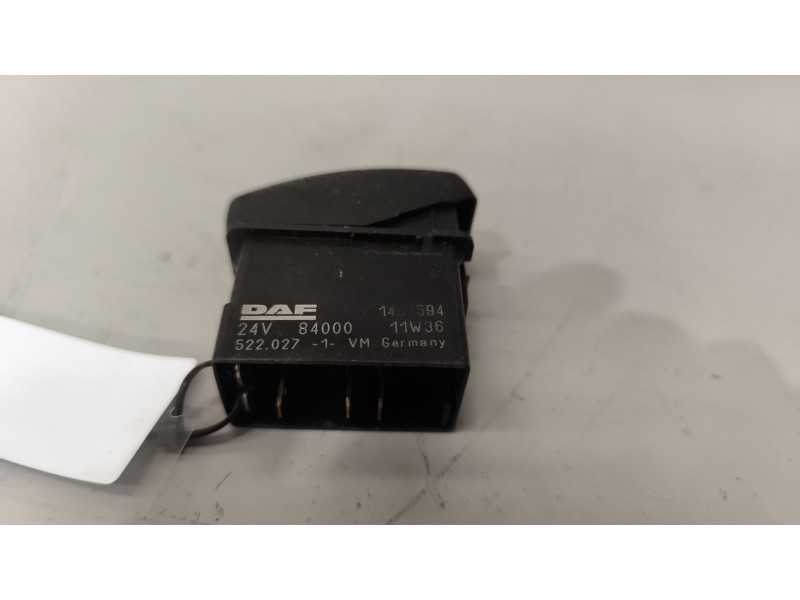 Recambio de interruptor para daf serie xf105.xxx 12.9 diesel referencia OEM IAM 1435594  