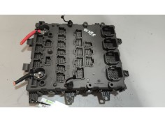 Recambio de caja reles / fusibles para renault magnum ab diesel referencia OEM IAM 21714062   2