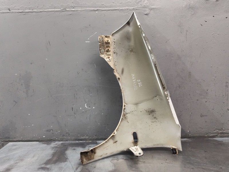 Recambio de aleta delantera derecha para seat ibiza iii (6l1) 1.9 sdi referencia OEM IAM   