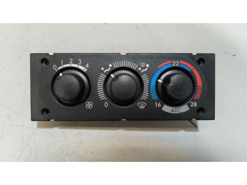 Recambio de mando calefaccion / aire acondicionado para daf serie xf105.xxx 12.9 diesel referencia OEM IAM 1681099 9041702667 