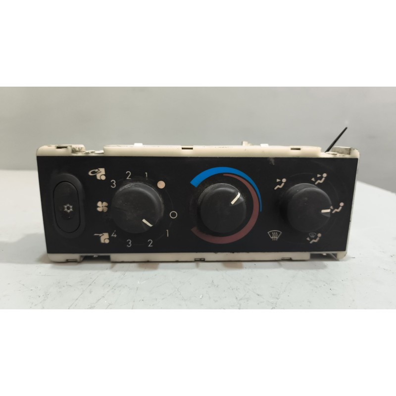 Recambio de mando calefaccion / aire acondicionado para daf serie lf45 desde 01 5.9 diesel referencia OEM IAM 1601297  