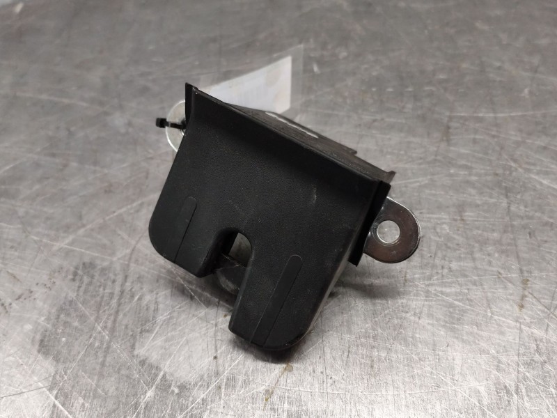 Recambio de cerradura maletero / porton para seat leon (5f1) 1.6 tdi referencia OEM IAM 5F4827505C  