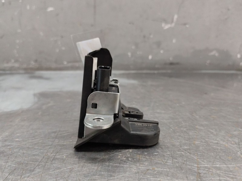 Recambio de cerradura maletero / porton para seat leon (5f1) 1.6 tdi referencia OEM IAM 5F4827505C  