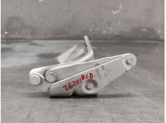 Recambio de bisagra capo derecha para renault master ii ph. 2 doka/pr. fgst 2.5 diesel referencia OEM IAM 351281  