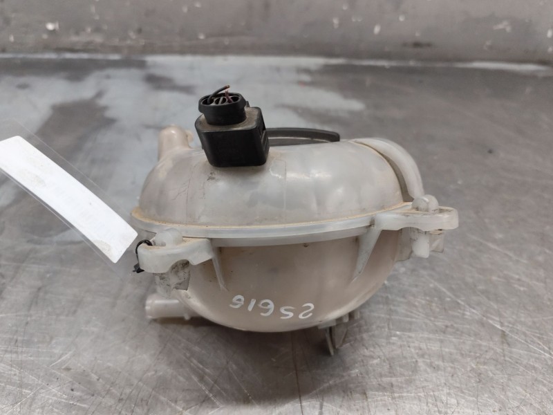 Recambio de deposito expansion para seat leon (5f1) 1.6 tdi referencia OEM IAM 5Q0121407G  