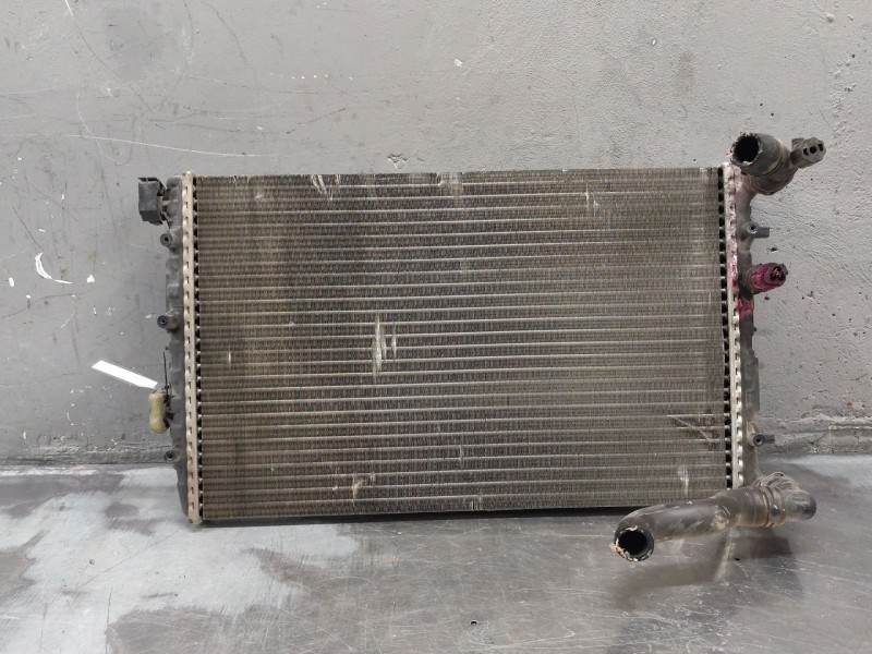 Recambio de radiador agua para seat ibiza iii (6l1) 1.9 sdi referencia OEM IAM 6Q0121253Q  
