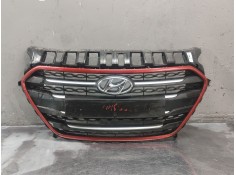 Recambio de rejilla paragolpes central para hyundai i30 (gd) 1.6 crdi referencia OEM IAM   