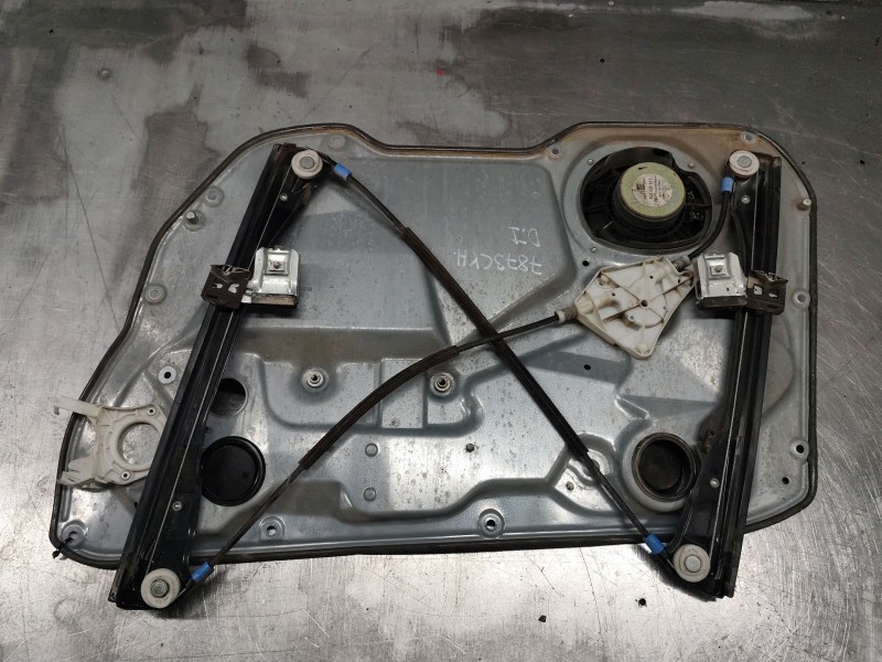 Recambio de elevalunas delantero izquierdo para seat ibiza iii (6l1) 1.9 sdi referencia OEM IAM 6L4837751CM  