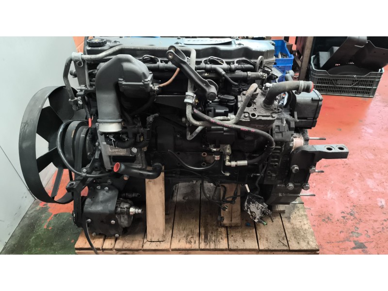 Recambio de motor completo para iveco andecar iv 3 referencia OEM IAM F4AE0681B  