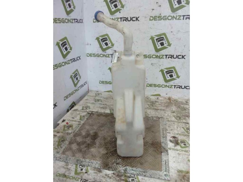 Recambio de deposito limpia para iveco stralis (ad/at) fg at   4x2 larga distancia referencia OEM IAM 504072999  