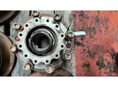 Recambio de buje trasero derecho para iveco eurocargo fg 120 e larga distancia referencia OEM IAM 7184073  