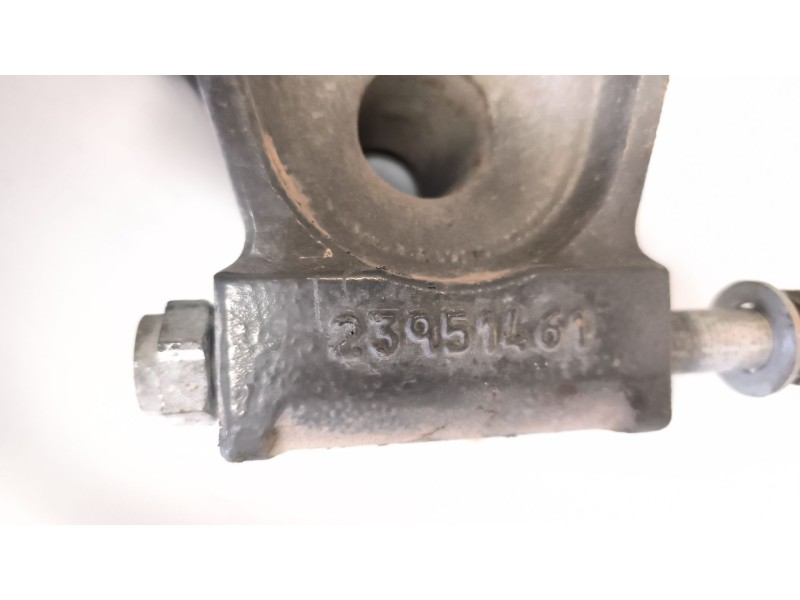 Recambio de soporte balleston para renault d narrow referencia OEM IAM 7423951461 23951461 
