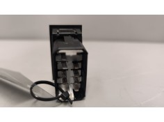 Recambio de mando elevalunas delantero derecho para renault magnum ab diesel referencia OEM IAM    2
