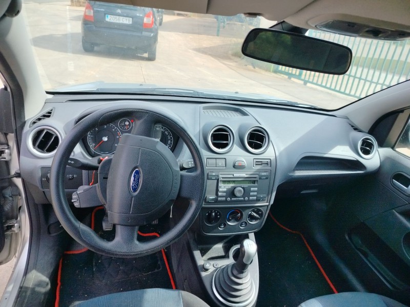 ford fiesta (cbk) del año 2006
