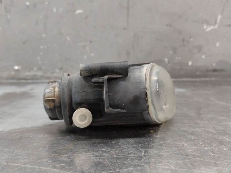 Recambio de faro antiniebla izquierdo para seat toledo ii (1m2) 1.9 tdi referencia OEM IAM 1M0941701B  