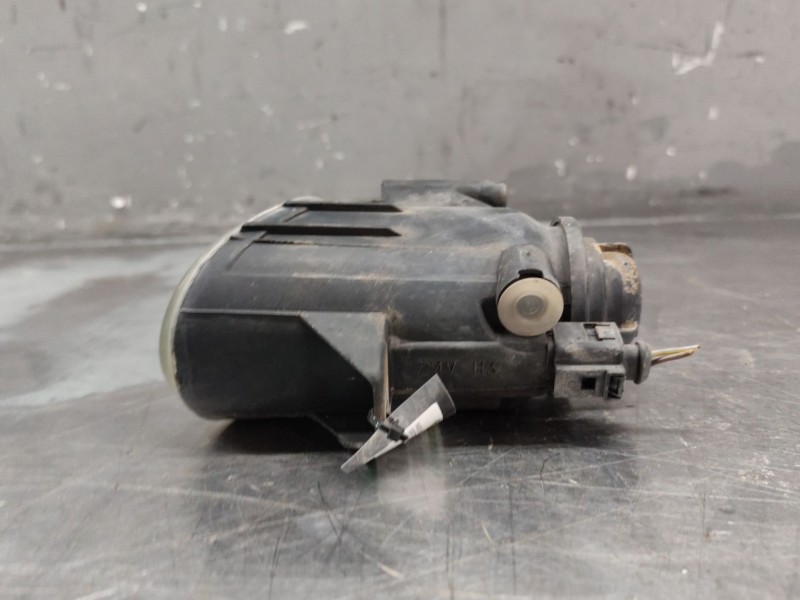 Recambio de faro antiniebla izquierdo para seat toledo ii (1m2) 1.9 tdi referencia OEM IAM 1M0941701B  