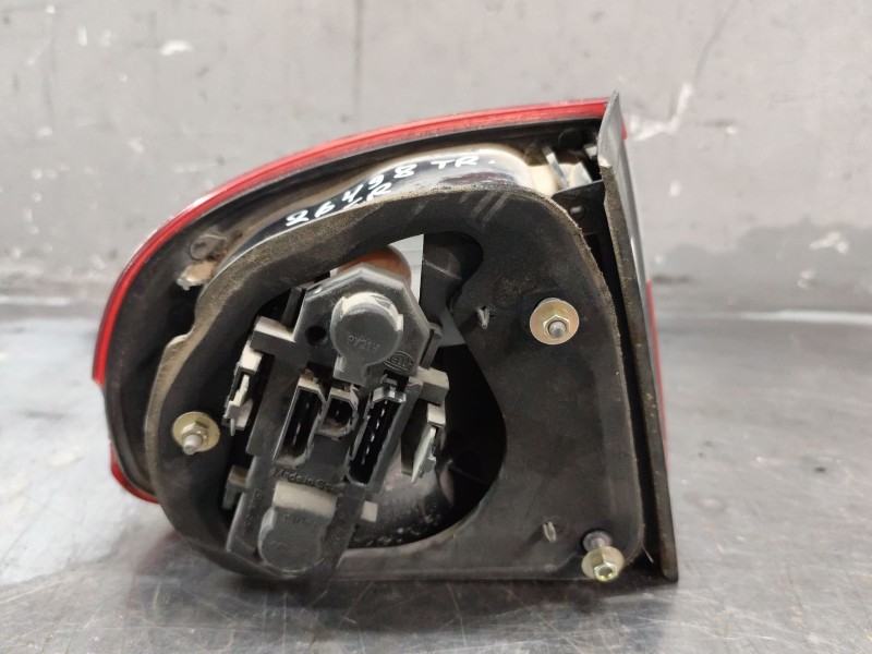Recambio de piloto trasero derecho para seat toledo ii (1m2) 1.9 tdi referencia OEM IAM   