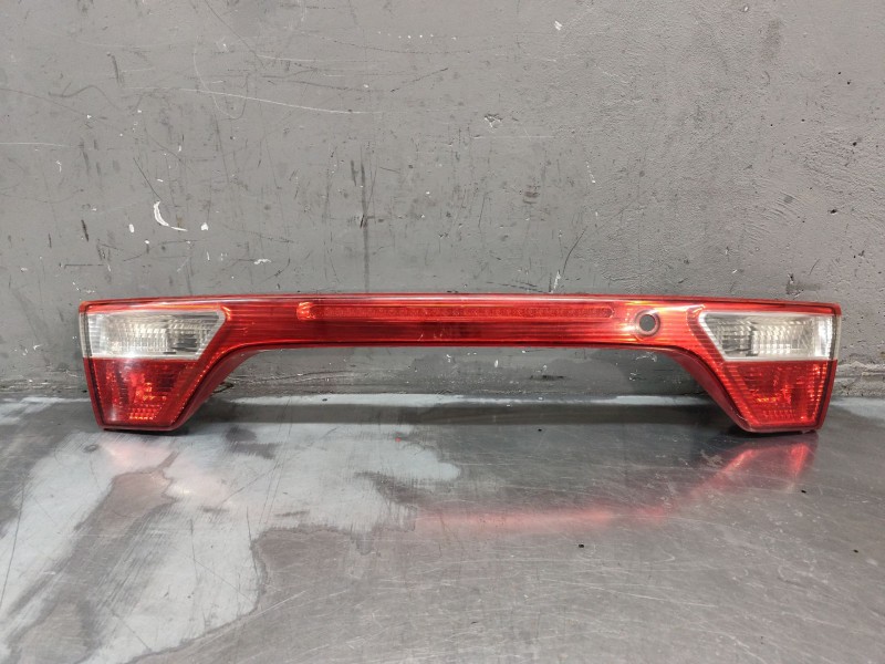 Recambio de piloto central de freno para seat toledo ii (1m2) 1.9 tdi referencia OEM IAM 1M5945225C 1M5945107B 