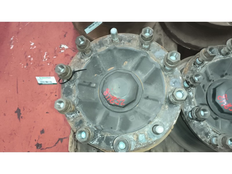 Recambio de buje delantero para volvo fh xxx referencia OEM IAM 21983590 21940776 