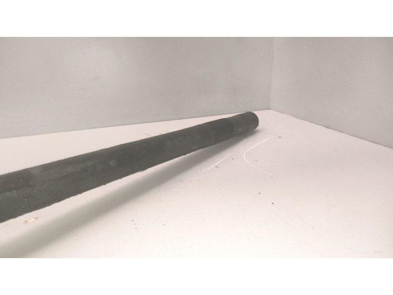 Recambio de palier para renault magnum ab 2005 12.0 diesel referencia OEM IAM 7408172097  