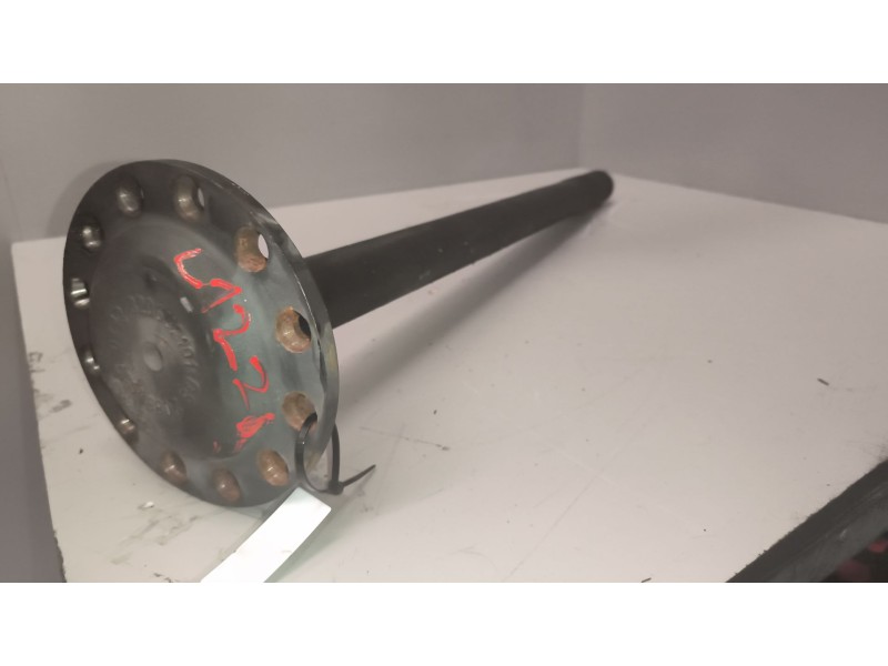 Recambio de palier para volvo fe xxx fg 4x2 low largo (l3h1) referencia OEM IAM 20836831  