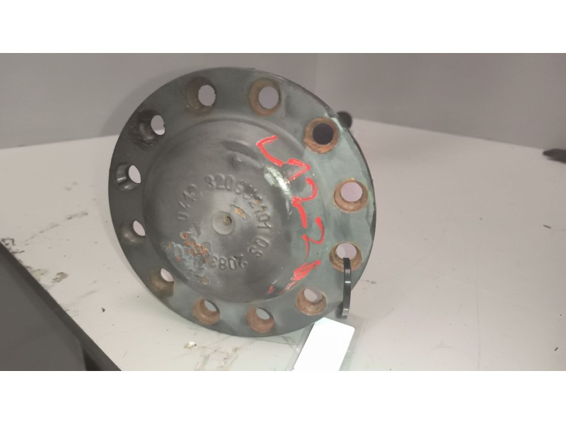 Recambio de palier para volvo fe xxx fg 4x2 low largo (l3h1) referencia OEM IAM 20836831  