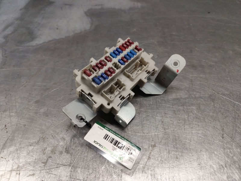 Recambio de caja reles / fusibles para nissan murano i (z50) 3.5 4x4 referencia OEM IAM AM60A  
