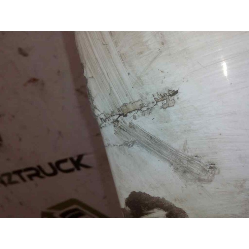 Recambio de deflector izquierdo para daf serie cf85.xxx ab06 fsa 4x2 larga distancia referencia OEM IAM 1372530  