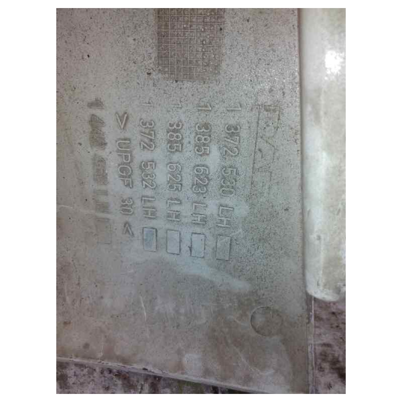 Recambio de deflector izquierdo para daf serie cf85.xxx ab06 fsa 4x2 larga distancia referencia OEM IAM 1372530  