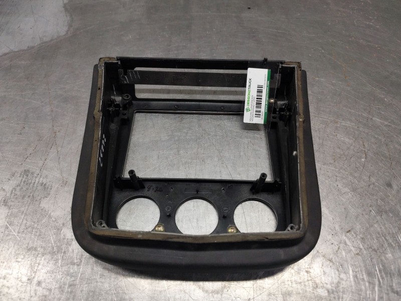 Recambio de moldura climatizacion para nissan murano i (z50) 3.5 4x4 referencia OEM IAM P10381A63000  
