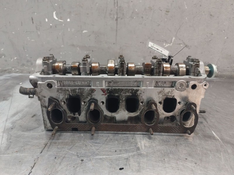 Recambio de culata para audi a3 (8l) 1.9 tdi ambiente referencia OEM IAM 038103373E  