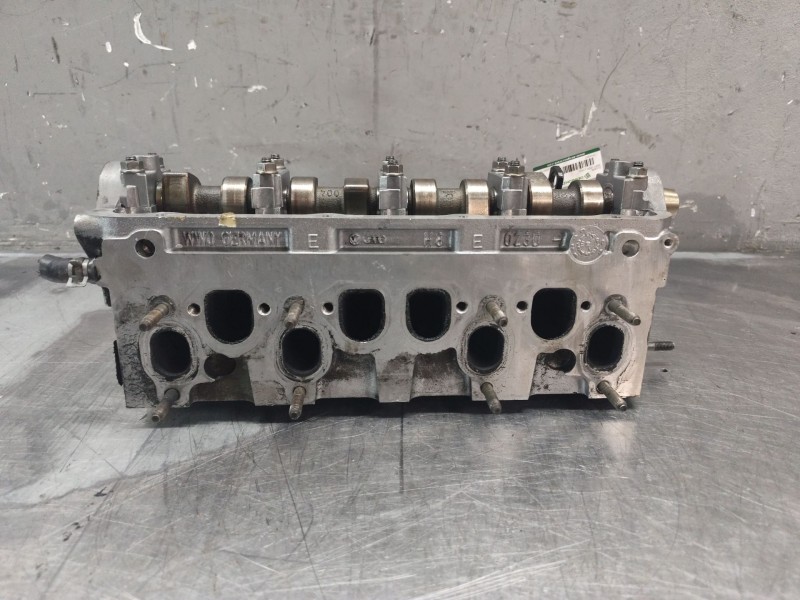 Recambio de culata para seat leon (1m1) signo referencia OEM IAM 038103373E  