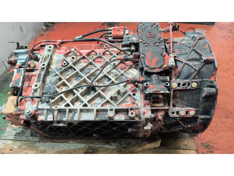 Recambio de caja cambios para iveco stralis (as) 12.9 diesel referencia OEM IAM 16s221it 1315041743 8869933