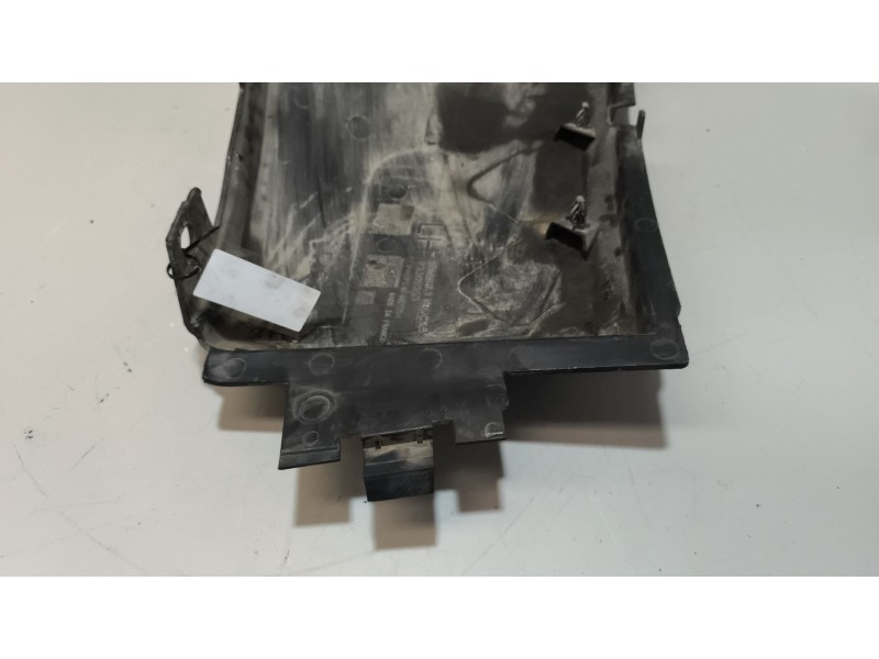 Recambio de puntera paragolpes delantera izquierda para renault serie t 12.8 diesel referencia OEM IAM 23309353  