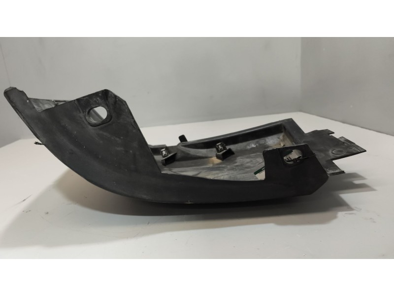 Recambio de puntera paragolpes delantera izquierda para renault serie t 12.8 diesel referencia OEM IAM 23309353  