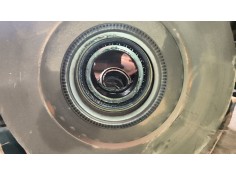 Recambio de buje trasero izquierdo para mercedes-benz axor 2-ejes 18 ton 2004 referencia OEM IAM A9463560201 A9603561801 A946356 2