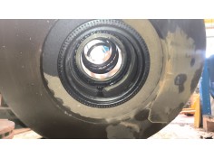 Recambio de buje trasero derecho para mercedes-benz axor 2-ejes 18 ton 2004 referencia OEM IAM A9463560201 A9603561801 A94635602 2