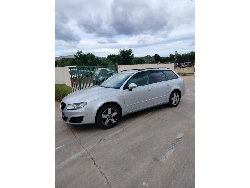 seat exeo st (3r5) del año 2010