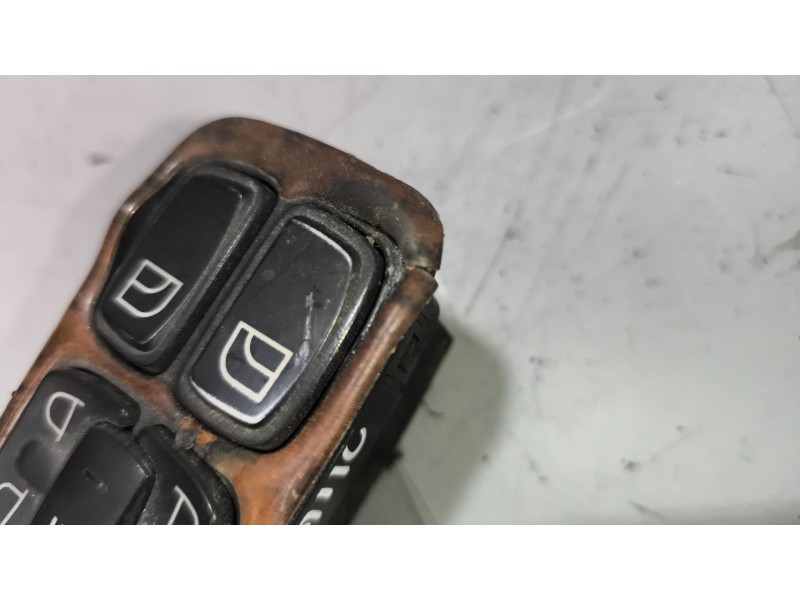 Recambio de mando elevalunas delantero izquierdo para daf serie xf105.xxx 12.9 diesel referencia OEM IAM 1895436  