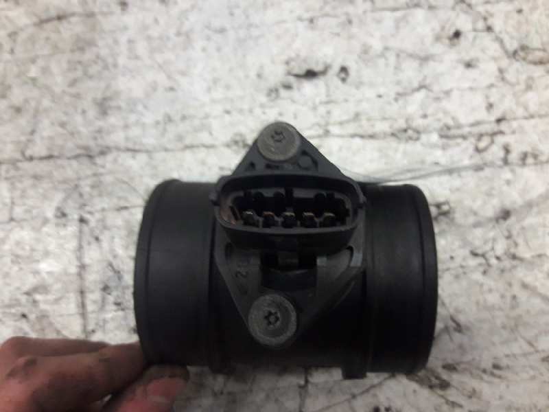Recambio de caudalimetro para opel corsa c club referencia OEM IAM 0281002180  