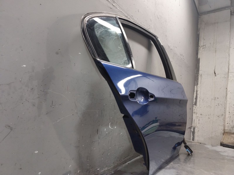 Recambio de puerta trasera derecha para bmw 3 (e90) 320 d referencia OEM IAM   