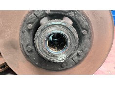 Recambio de buje delantero para renault magnum ab 2005 12.8 diesel referencia OEM IAM 7421022433   2