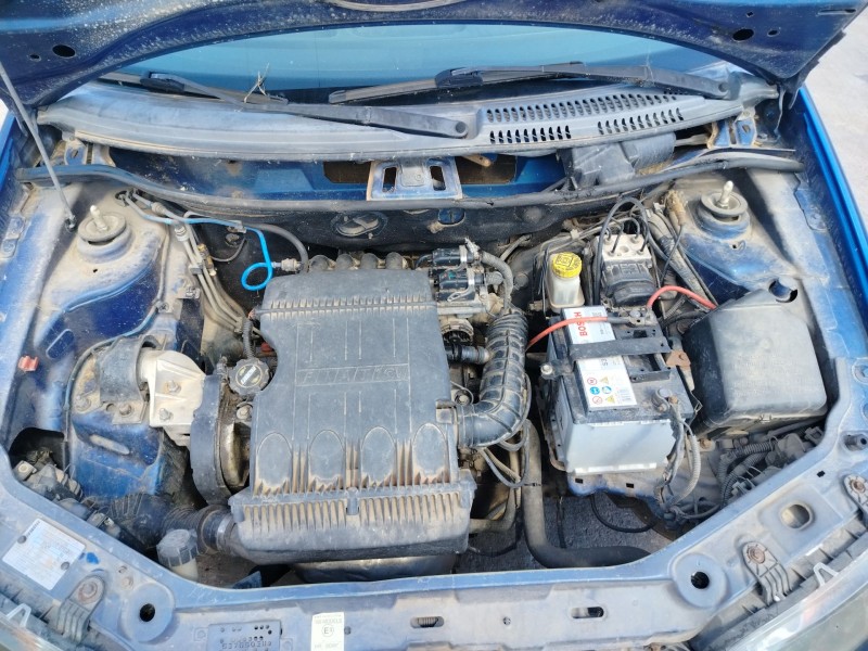 fiat punto berlina (188) del año 2001