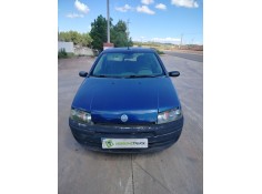 fiat punto berlina (188) del año 2001 2