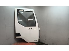 Recambio de puerta delantera derecha para renault midlum fg xxx.10    e4 cabina doble referencia OEM IAM 5600464824 5600464830 
