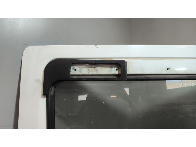 Recambio de puerta delantera derecha para renault midlum fg xxx.10    e4 cabina doble referencia OEM IAM 5600464824 5600464830 