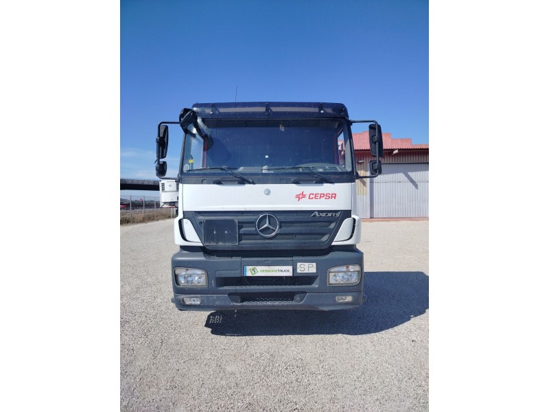 mercedes-benz axor 3-ejes 25/26t 2004  del año 2008
