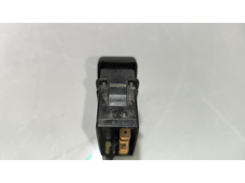 Recambio de interruptor para daf serie xf105.xxx 12.9 diesel referencia OEM IAM 1435592  