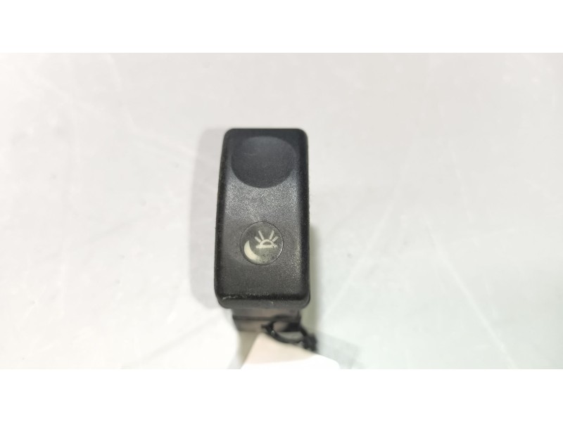 Recambio de interruptor para daf serie xf105.xxx 12.9 diesel referencia OEM IAM 1435598  