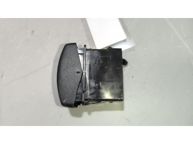 Recambio de interruptor para daf serie xf105.xxx 12.9 diesel referencia OEM IAM 1604607  